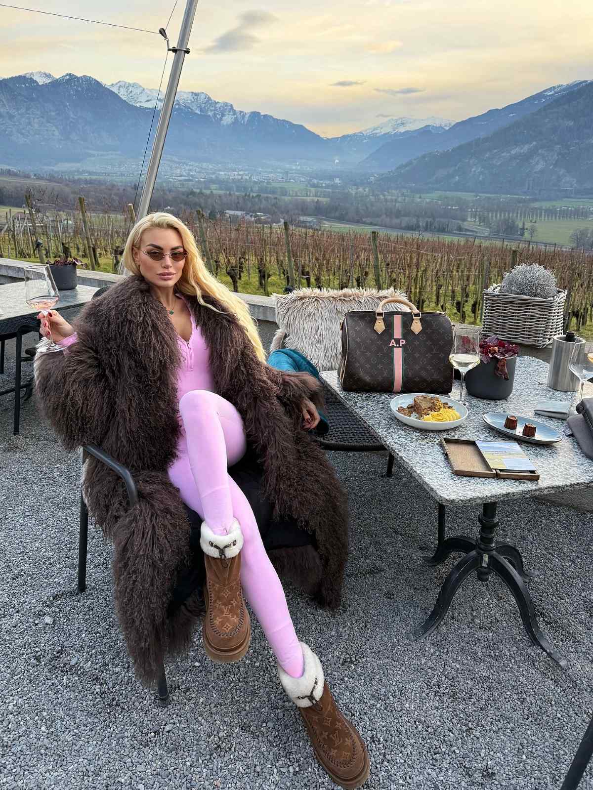 Αλεξάνδρα Παναγιώταρου: Η αντίδρασή της για την απουσία του Αλέξανδρου Λυκούδη από το πάρτι γενεθλίων της 9 Παναγιώταρου