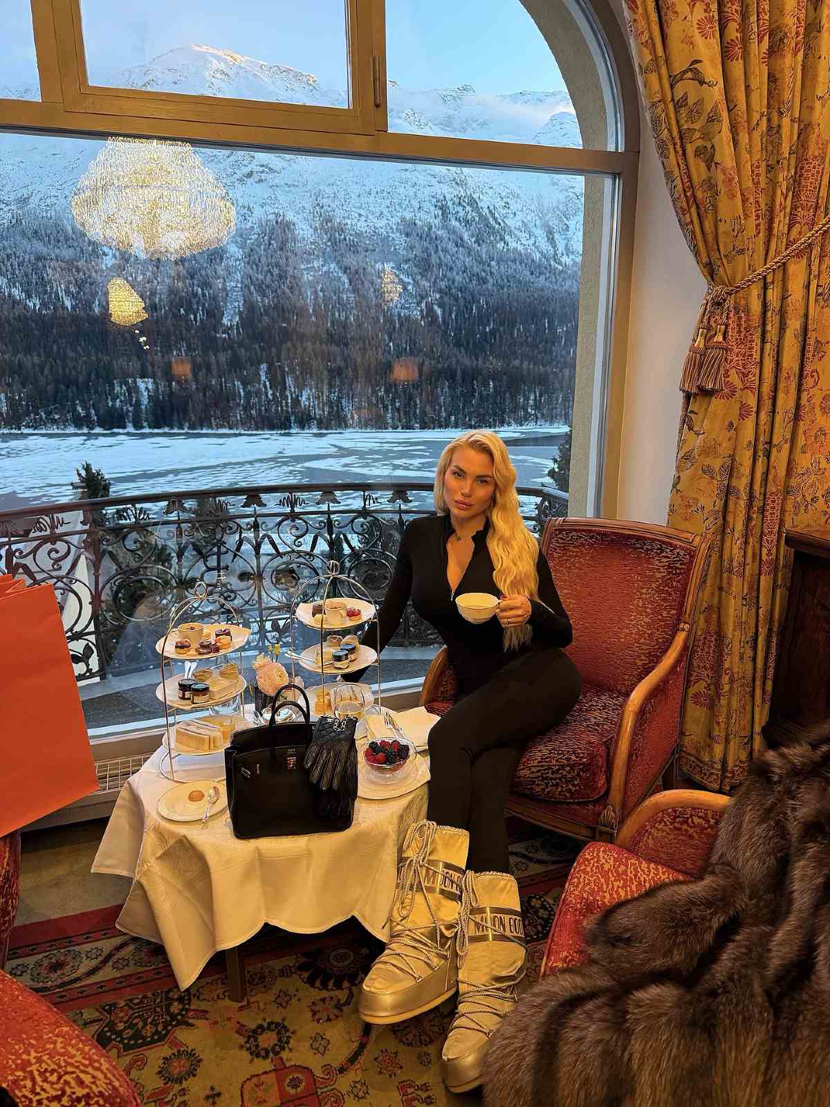 Αλεξάνδρα Παναγιώταρου: Η αντίδρασή της για την απουσία του Αλέξανδρου Λυκούδη από το πάρτι γενεθλίων της 10 Παναγιώταρου