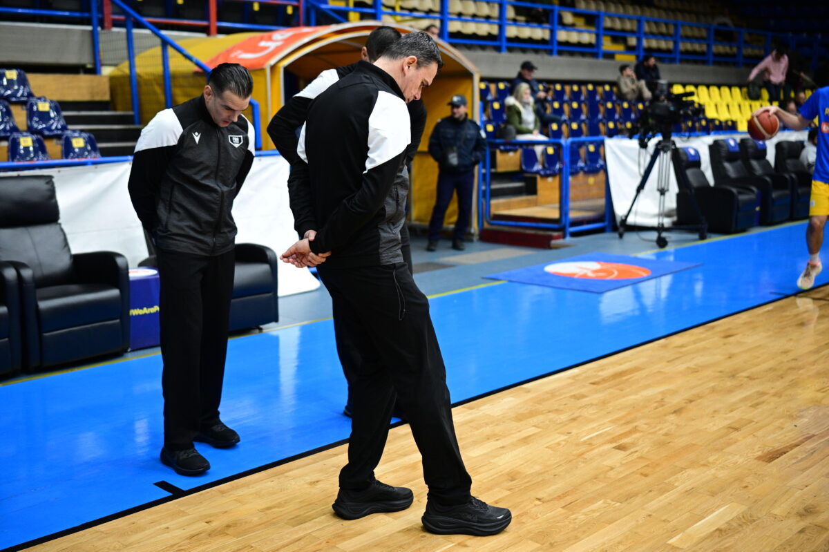 Νερά από την οροφή στο γήπεδο Περιστερίου Betsson – Αναβολή στο τζάμπολ με Σαραγόσα