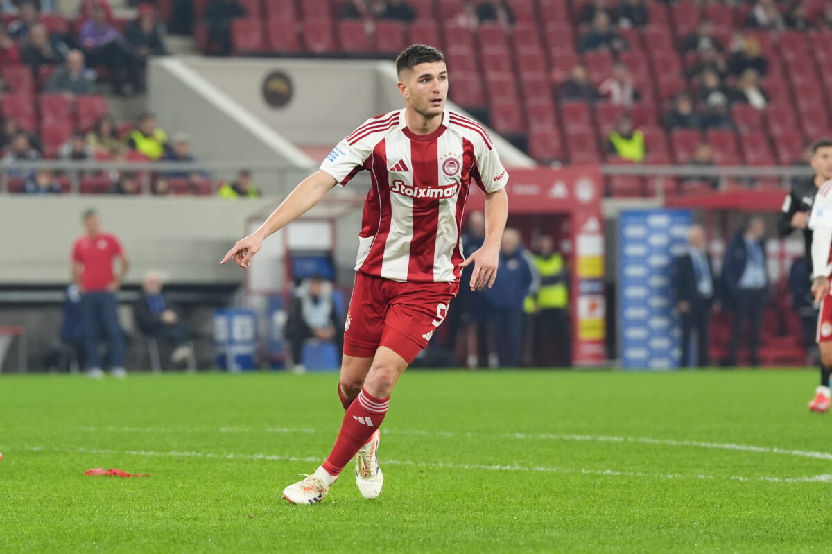 «Η Μίλαν σχεδιάζει προσφορά για τον Λορέντζο Πιρόλα και ο Ολυμπιακός απαιτεί 30 εκατομμύρια ευρώ» αναφέρουν στην Ιταλία