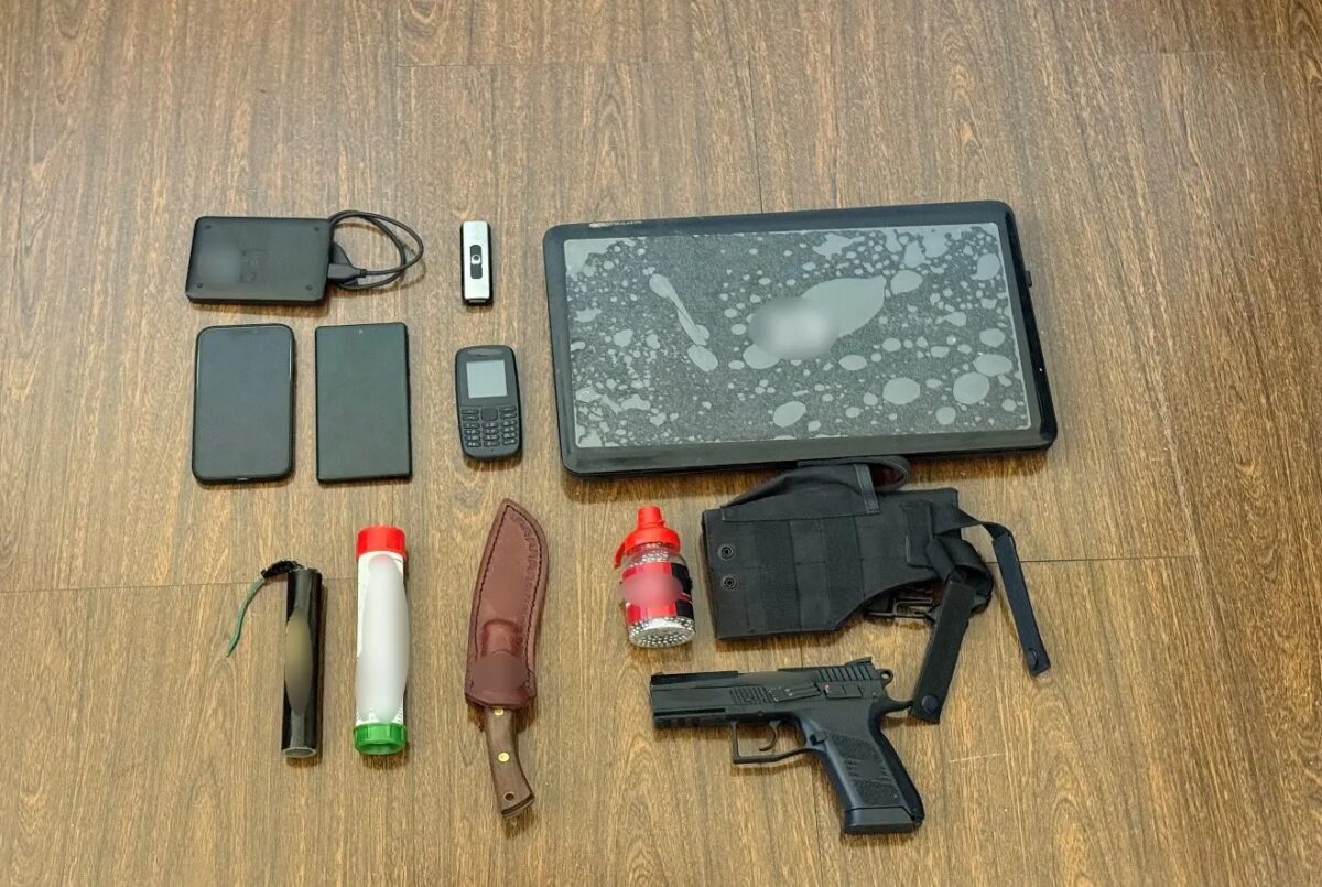 Άγιος Δημήτριος: Δύο συλλήψεις για πυροβολισμούς έξω από σουβλατζίδικο – Καταζητείται 39χρονος