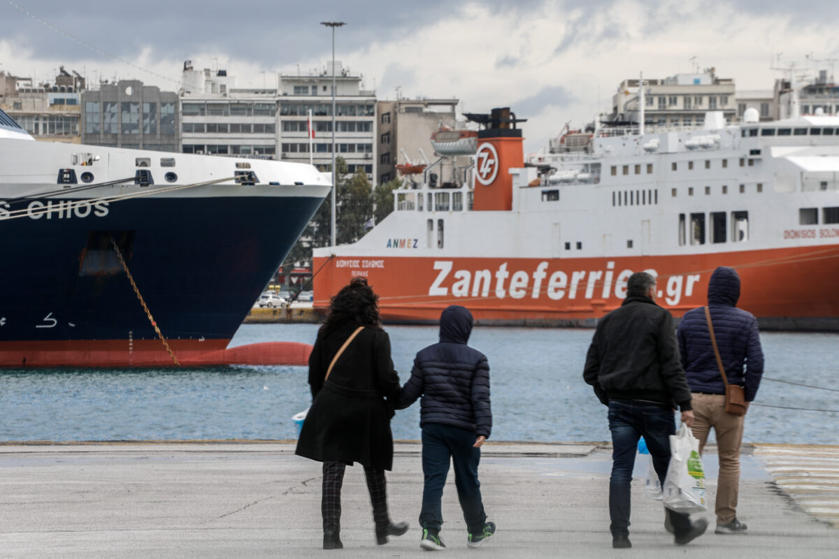 ploia-limani-eurok-1200x800