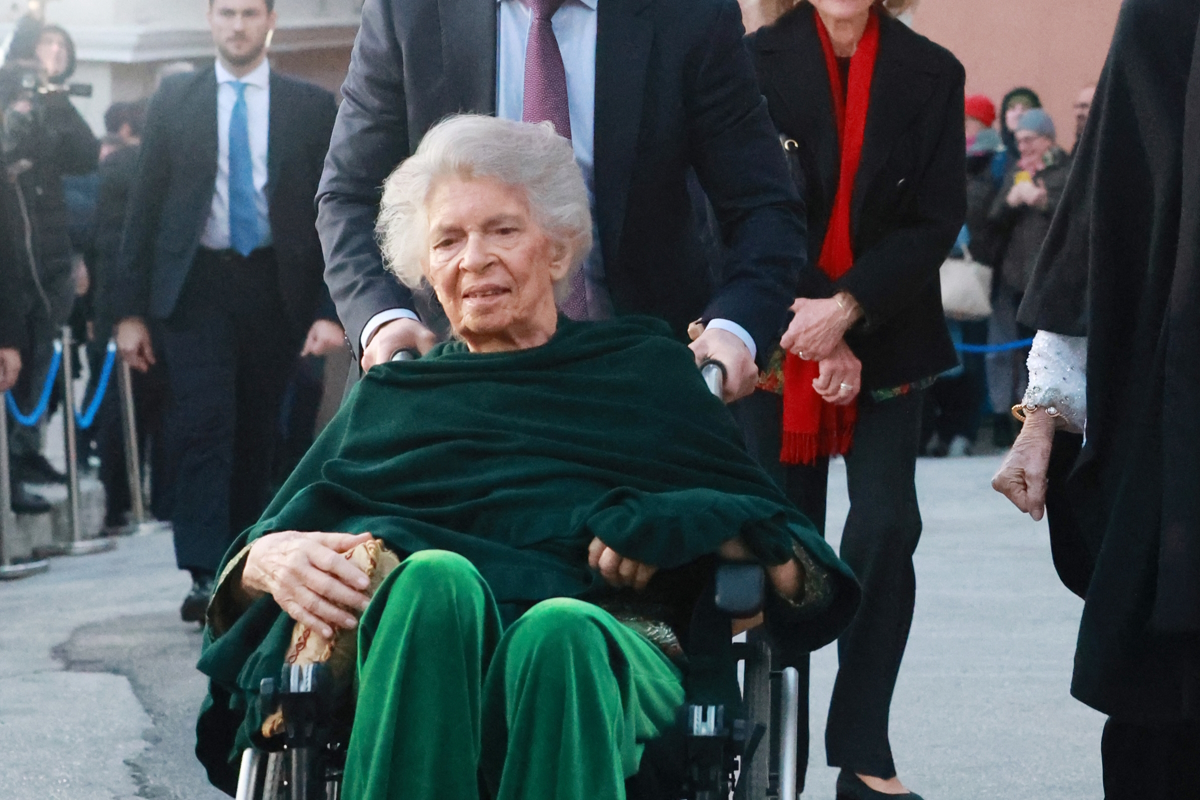 Πριγκίπισσα Ειρήνη: Η κηδεία της στη Μητρόπολη Αθηνών – Η δήλωση των ντε Γκρες