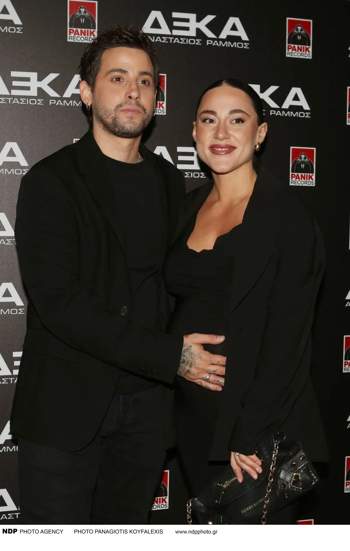 Ράμμος: Η σύντροφός του βγήκε από το μαιευτήριο – Η πρώτη εικόνα με την κόρη τους 4 Αναστάσιος Ράμμος