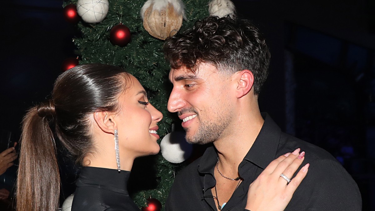 Κατσούλης για την εγκυμοσύνη της Ρουμελιώτη: «Το πιο πολύτιμο δώρο της ζωής μου»