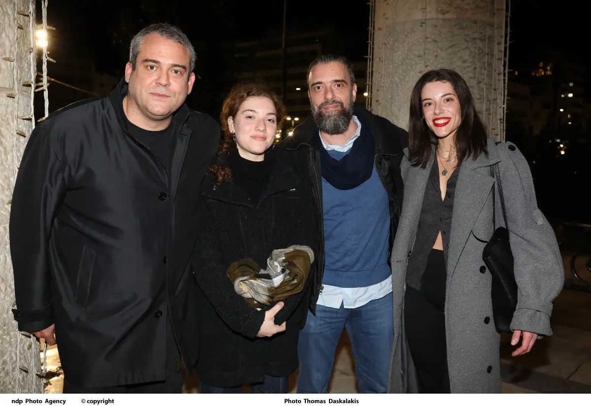 Σωτήρης Τσαφούλιας: Η σπάνια έξοδος με την πανέμορφη κόρη του, Δέσποινα – Φωτογραφίες 4 Ο Σωτήρης Τσαφούλιας και η κόρη του, Δέσποινα