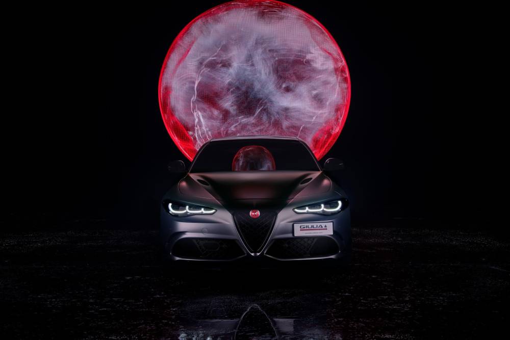 «Φτερωτή» ανανεωμένη Alfa Romeo Giulia Quadrifoglio Luna Rossa 17 special-alfa-romeo-giulia-quadrifoglio-luna-rossa- (1)