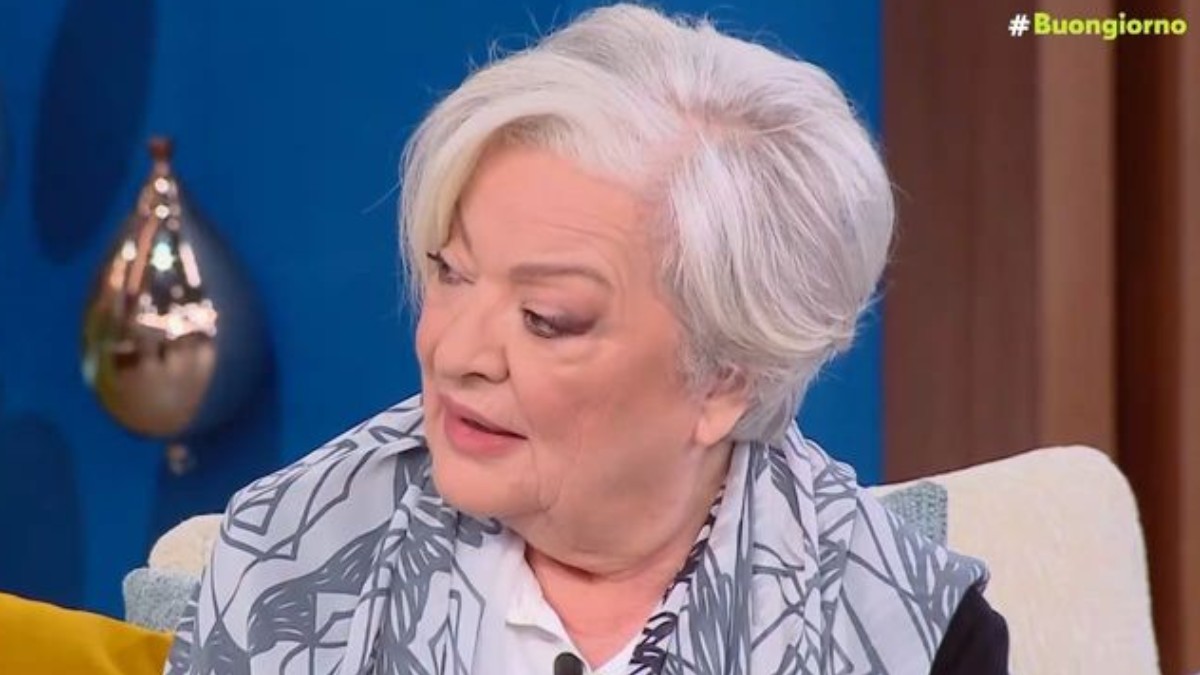 Τάνια Τσανακλίδου: Το παρασκήνιο του «Γερνάω μαμά» – «Πήρα κασετόφωνο και πήγα στον τάφο της μαμάς μου»