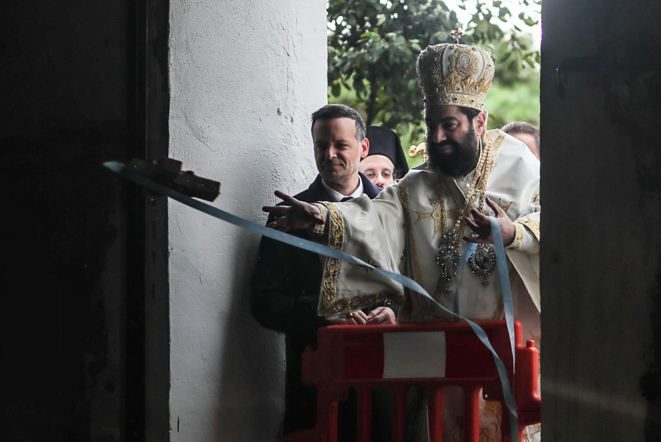 Θεοφάνεια: Εντυπωσιακές τελετές αγιασμού των υδάτων σε Πειραιά και Αθήνα – Δείτε εικόνες 39 Αγιασμός