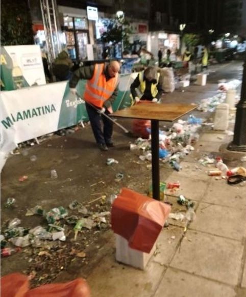 Θεσσαλονίκη: 700 τόνους απορρίμματα άφησαν πίσω οι εορτασμοί της Πρωτοχρονιάς 4 Σκουπίδια στη Θεσσαλονίκη μετά τις εκδηλώσεις της Πρωτοχρονιάς