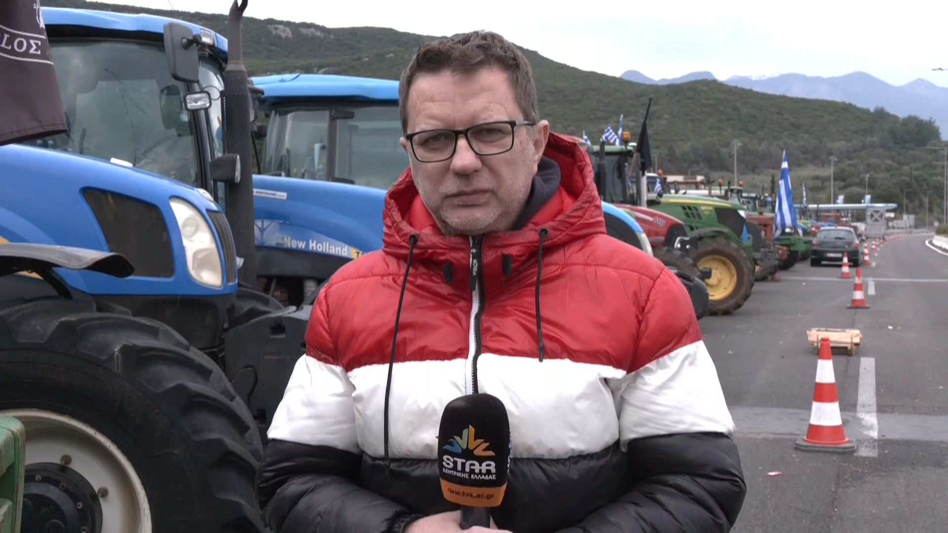 to-mploko-toy-mpraloy-enischyetai-kai-oi-agrotes-kovoyn-tin-ellada-sta-dyo-1767604731