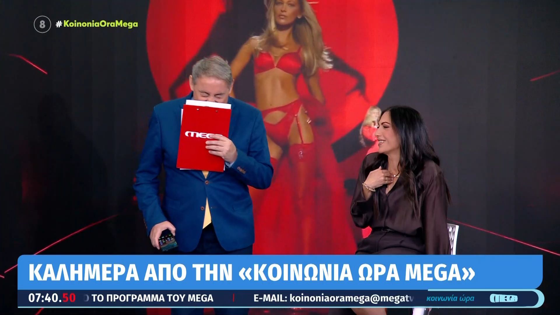 to-video-poy-anapse-foties-sto-plato-ksespase-se-gelia-o-iordanis-chasapopoylos-me-tin-antidrasi-tis-anthis-1767851233