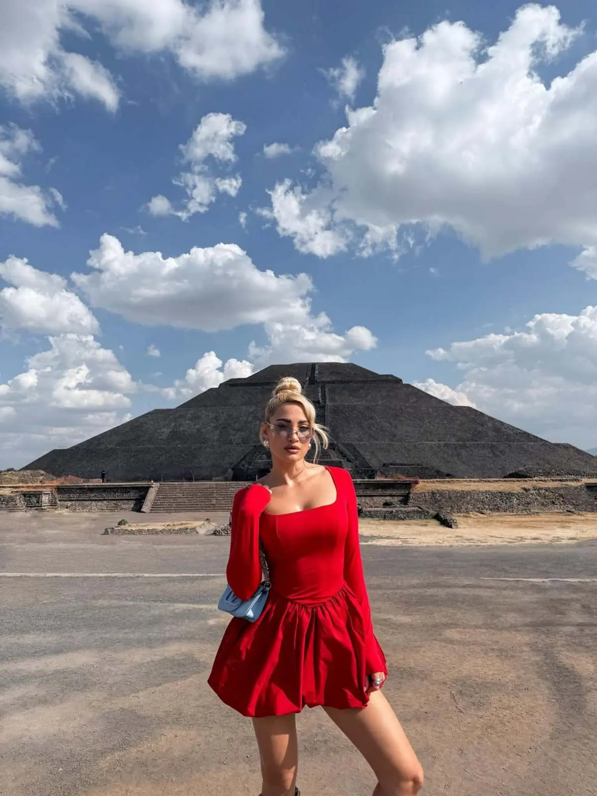 Ιωάννα Τούνη: Τι θα αποκαλύψει στη σημερινή (23/1) δίκη η Στέλλα Πάσσαρη 4 Ιωάννα Τούνη φόρεμα