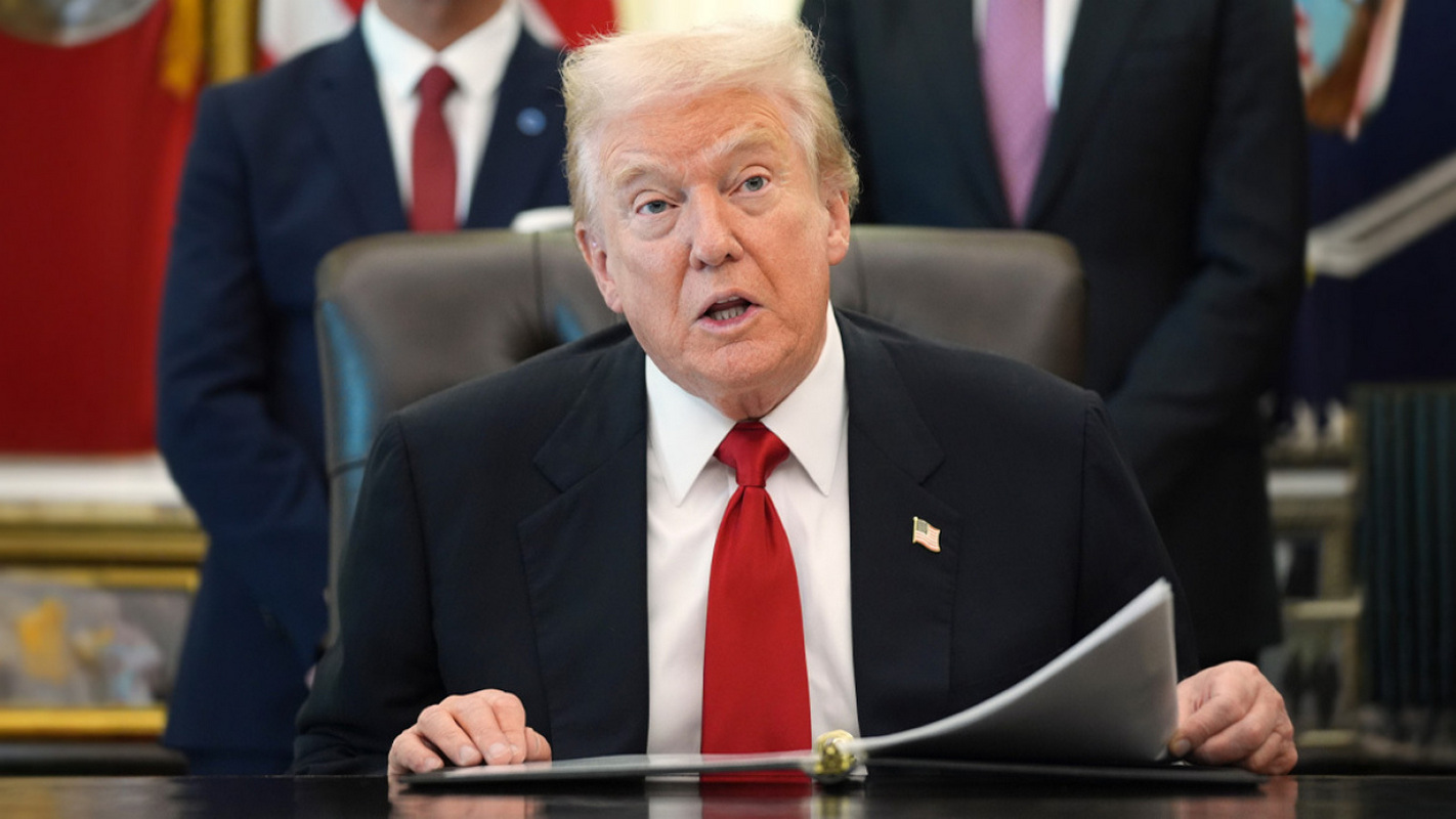 Λευκός Οίκος: Ο Τραμπ μελετά τις δυνατότητες για την αγορά της Γροιλανδίας και ο στρατός των ΗΠΑ παραμένει «πάντα μια λύση»