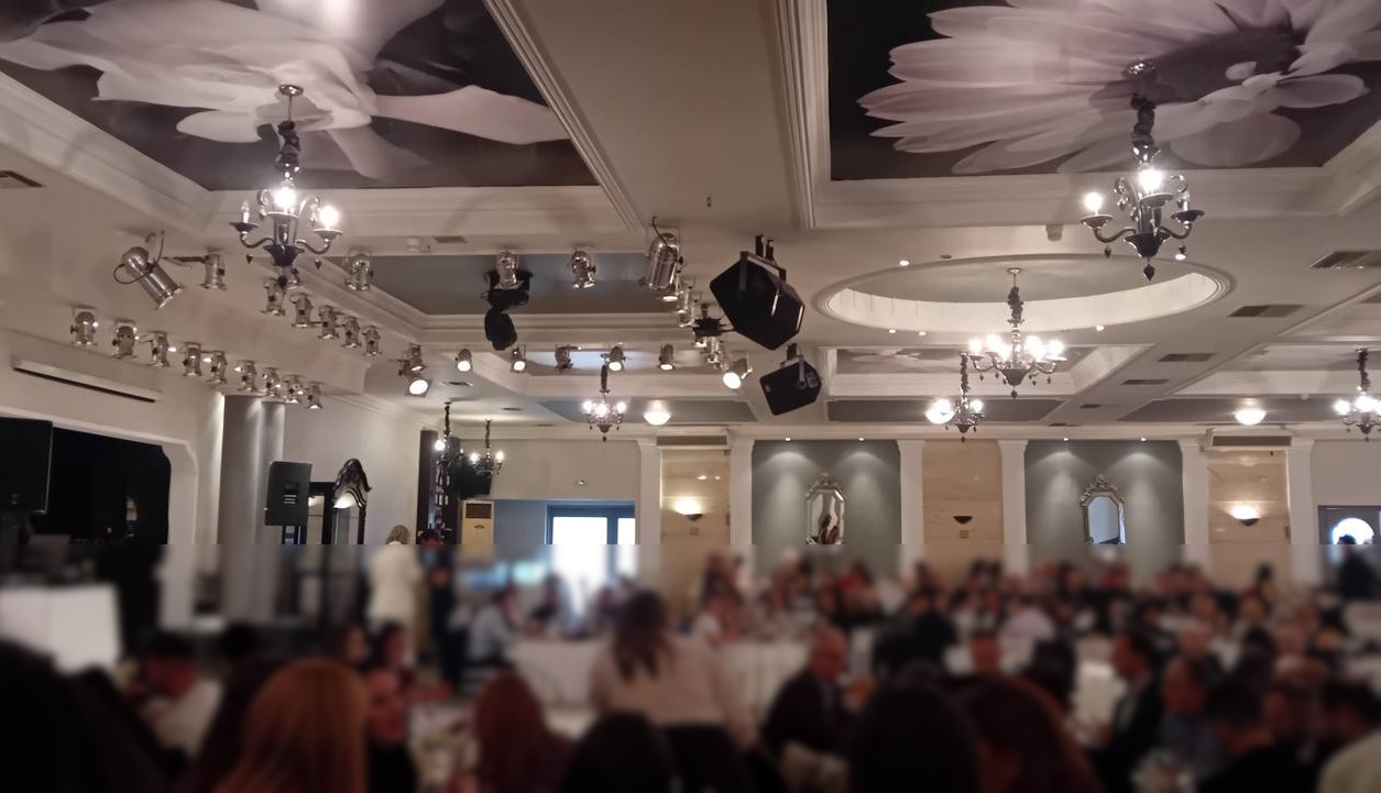 Δραματική εξέλιξη στο εργοστάσιο «Βιολάντα»: Από τη χαρά στο πένθος – 30 άτομα θα ήταν στη βάρδια αν δεν υπήρχε η κοπή της πίτας τη νύχτα της έκρηξης