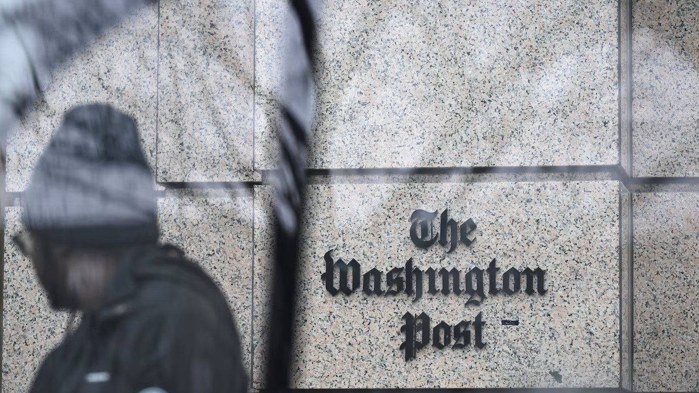 ΗΠΑ: Δικαστής σταματά την ανάλυση των κατασχεμένων συσκευών δημοσιογράφου της Washington Post από την κυβέρνηση