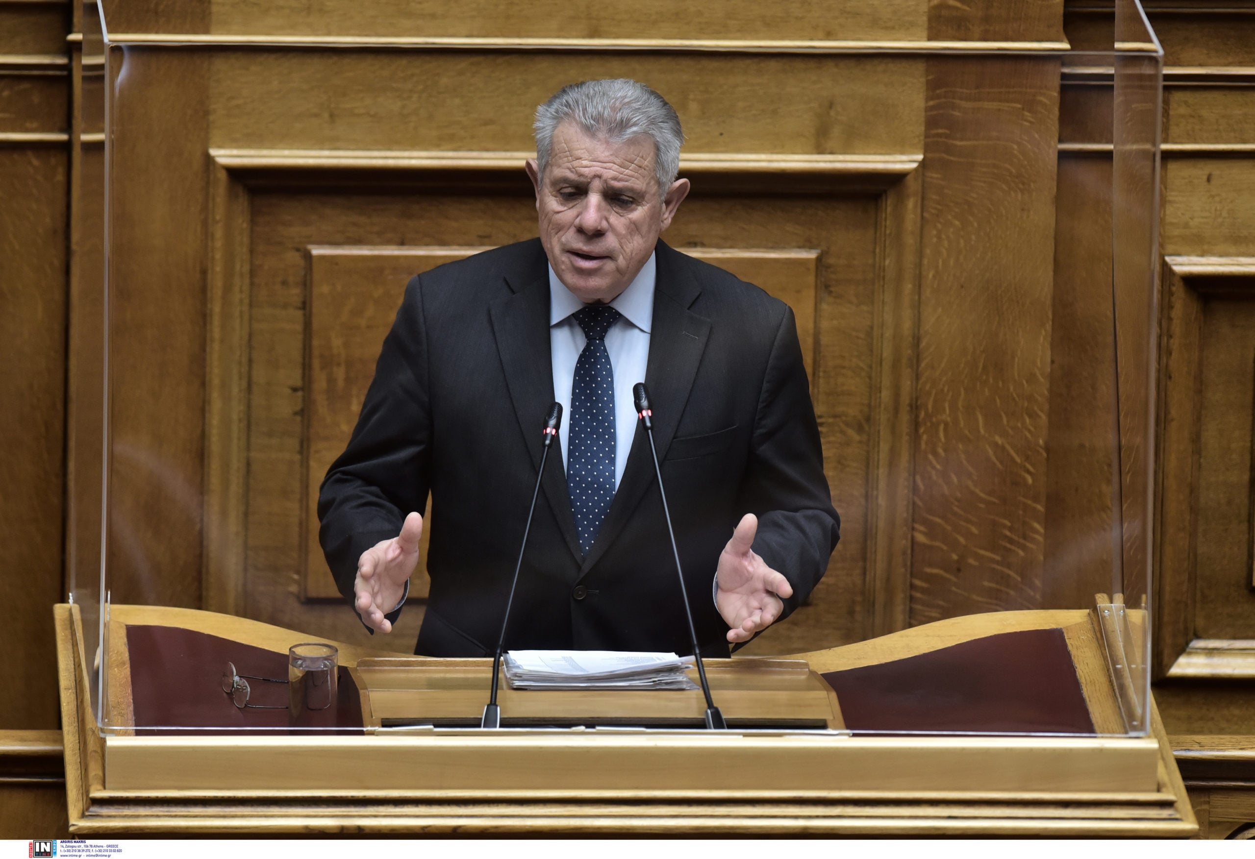 Home 92 Βολές Βλάχου προς την κυβέρνηση για τις μεταβιβάσεις ακινήτων στις ακριτικές ζώνες – Η απάντηση του Κώτσηρα