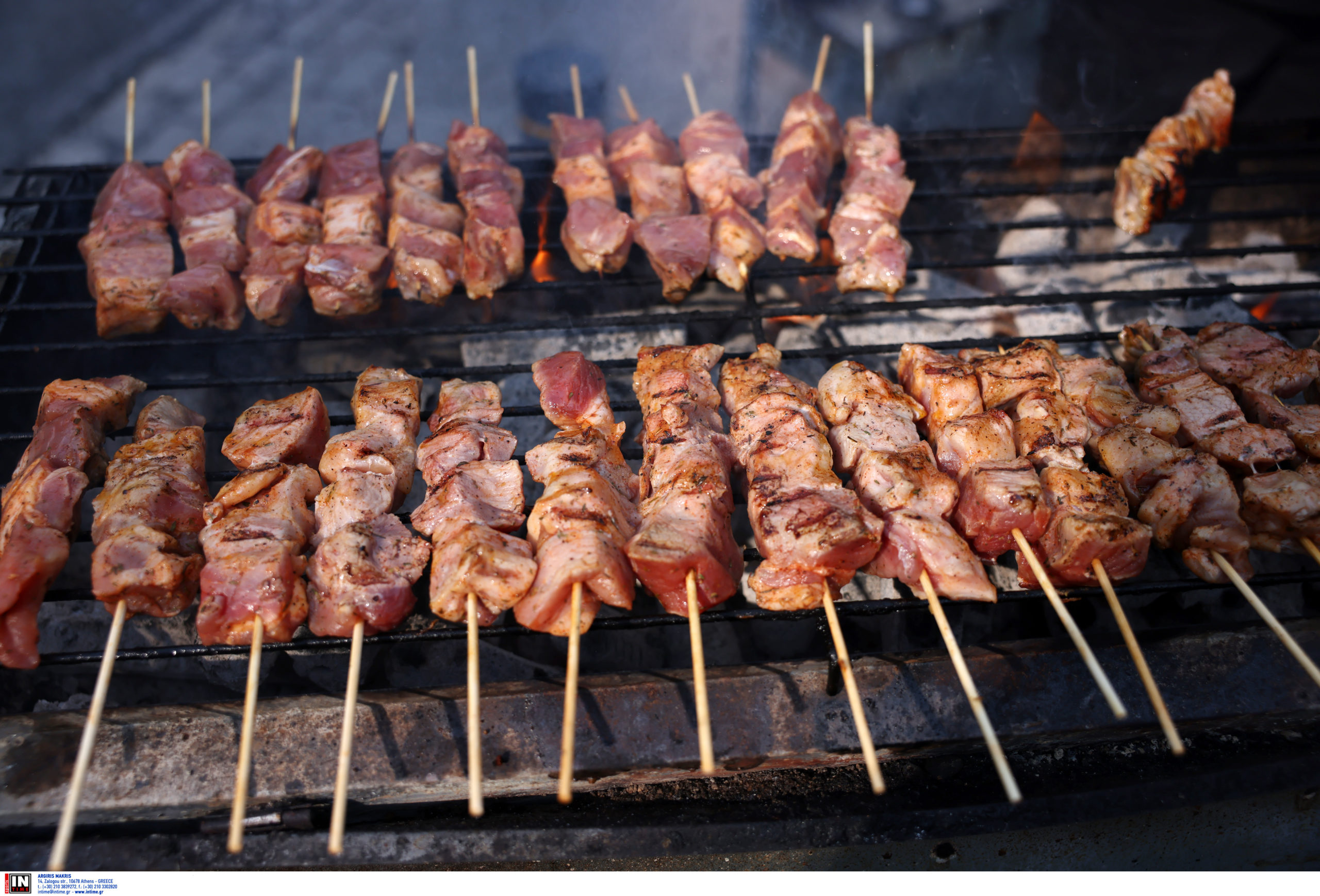 Τσικνοπέμπτη: Άνοδος στις τιμές κρεάτων – Πάνω από 20% ακριβότερο το φετινό γλέντι – Δείτε όλες τις τιμές αναλυτικά