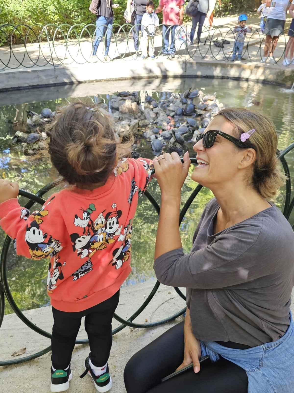 Βραχάλη: Γενέθλια για τη μητέρα της – «Εύχομαι να πετύχω τα μισά από όσα πέτυχες» (Φωτογραφίες) 19 Βραχάλη: Γενέθλια για τη μαμά της - «Μακάρι να καταφέρω τα μισά από όσα κατάφερες» (Φωτογραφίες)