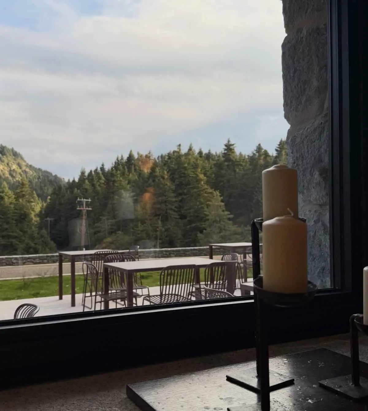 Καινούργιου – Κουτσουμπής: Ρομαντικό τριήμερο στο Μαίναλο Αρκαδίας (Φωτογραφίες)