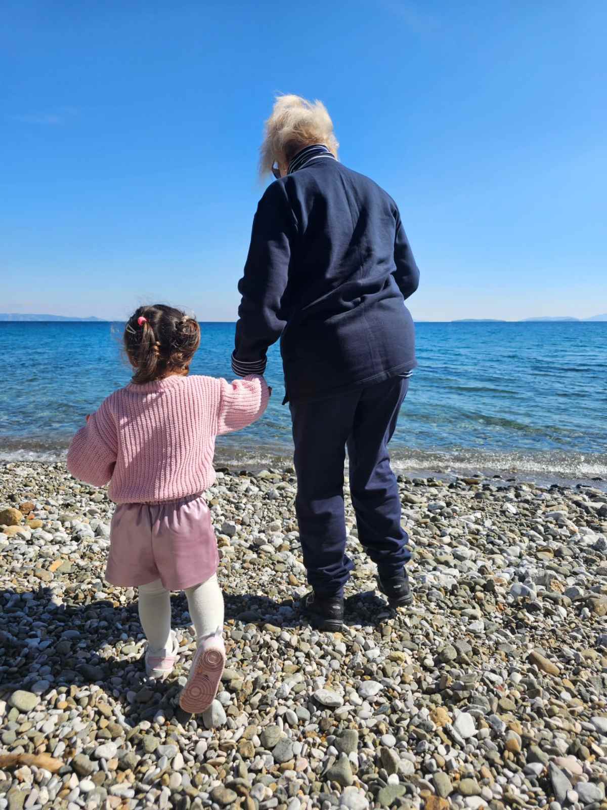 Βραχάλη: Γενέθλια για τη μητέρα της – «Εύχομαι να πετύχω τα μισά από όσα πέτυχες» (Φωτογραφίες) 13 Η μαμά της Χριστίνας Βραχάλη με την εγγονή της