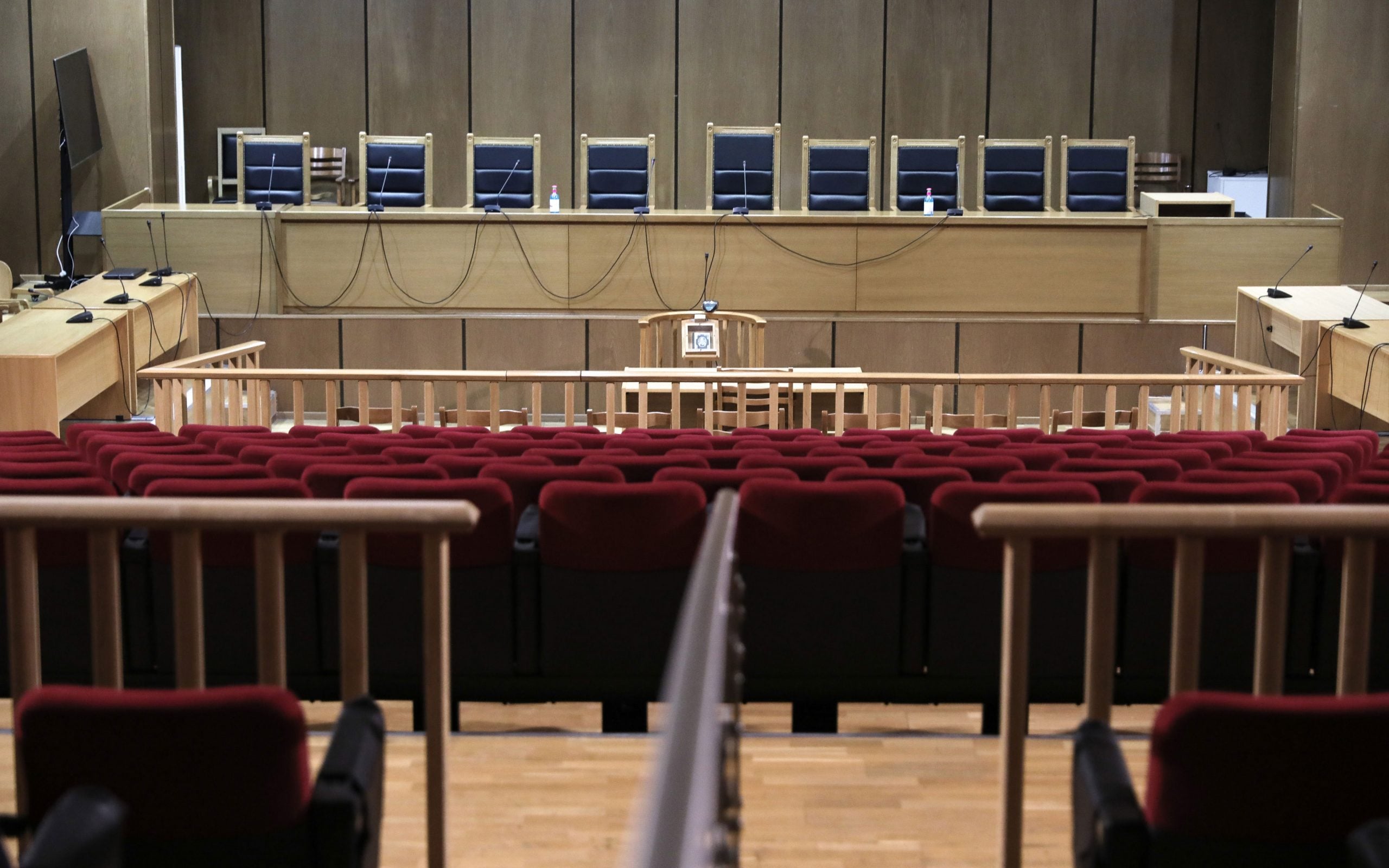 Πολιτικές αντιδράσεις μετά την ετυμηγορία στη δίκη για τις υποκλοπές