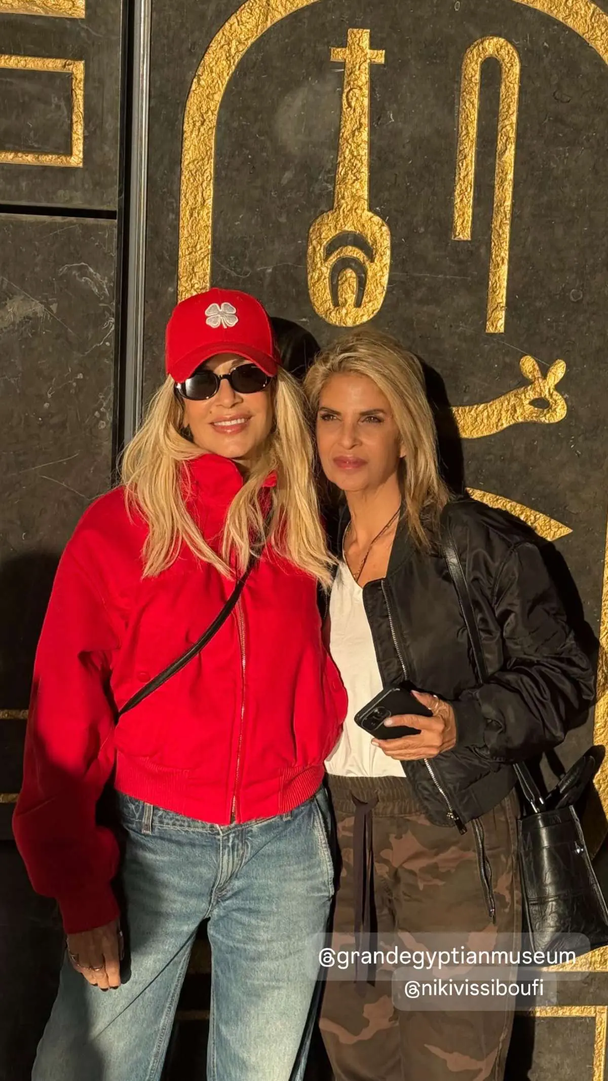 Άννα Βίσση: Στην Αίγυπτο με το ζεύγος Κούστα και την αδερφή της Νίκη – Δείτε εικόνες 6 Άννα Βίσση, Νίκη Βίσση