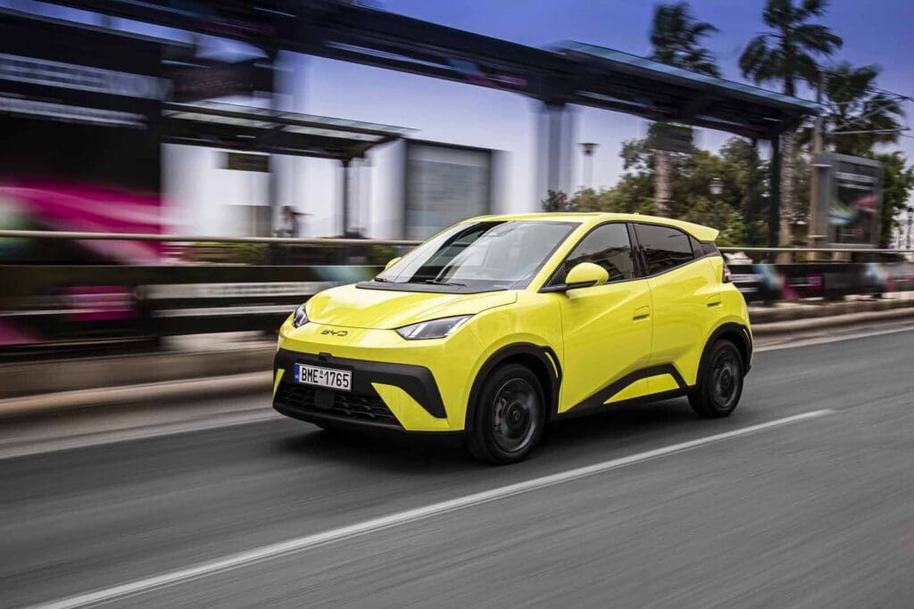 Η Manchester City συνεργάζεται με την BYD 9 Δοκιμή BYD Dolphin Surf