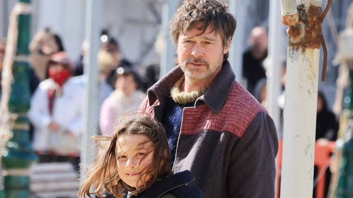 Ύδρα – Συγκινημένοι οι κάτοικοι που συμμετέχουν στην ταινία του Μπραντ Πιτ: «Ζούμε απίστευτες στιγμές»