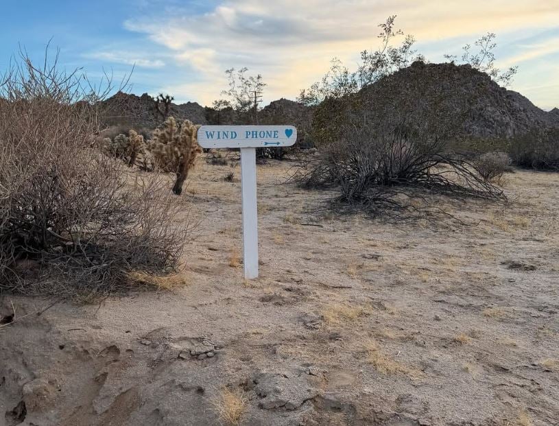 Το «τηλέφωνο του ανέμου»: Πώς μια παλιά συσκευή ανακουφίζει χιλιάδες θρηνούντες – Πού εντοπίζεται 7 Το «τηλέφωνο του ανέμου»: Πώς μια παλιά συσκευή ανακουφίζει χιλιάδες θρηνούντες – Πού εντοπίζεται