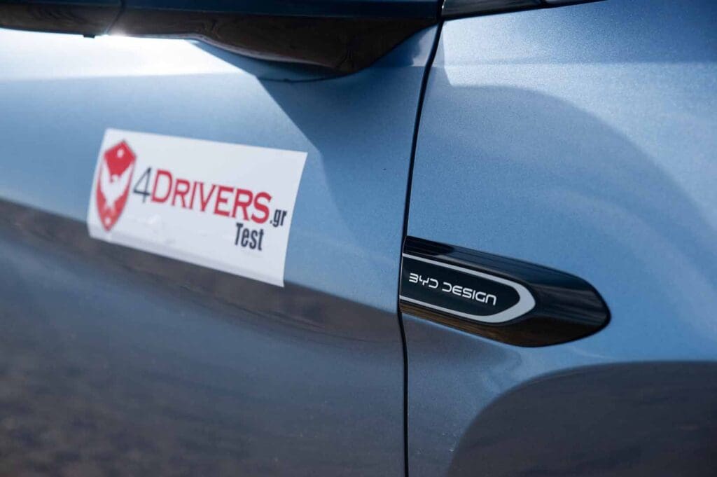 Η Manchester City συνεργάζεται με την BYD 8 Δοκιμή BYD Sealion 7 Excellence