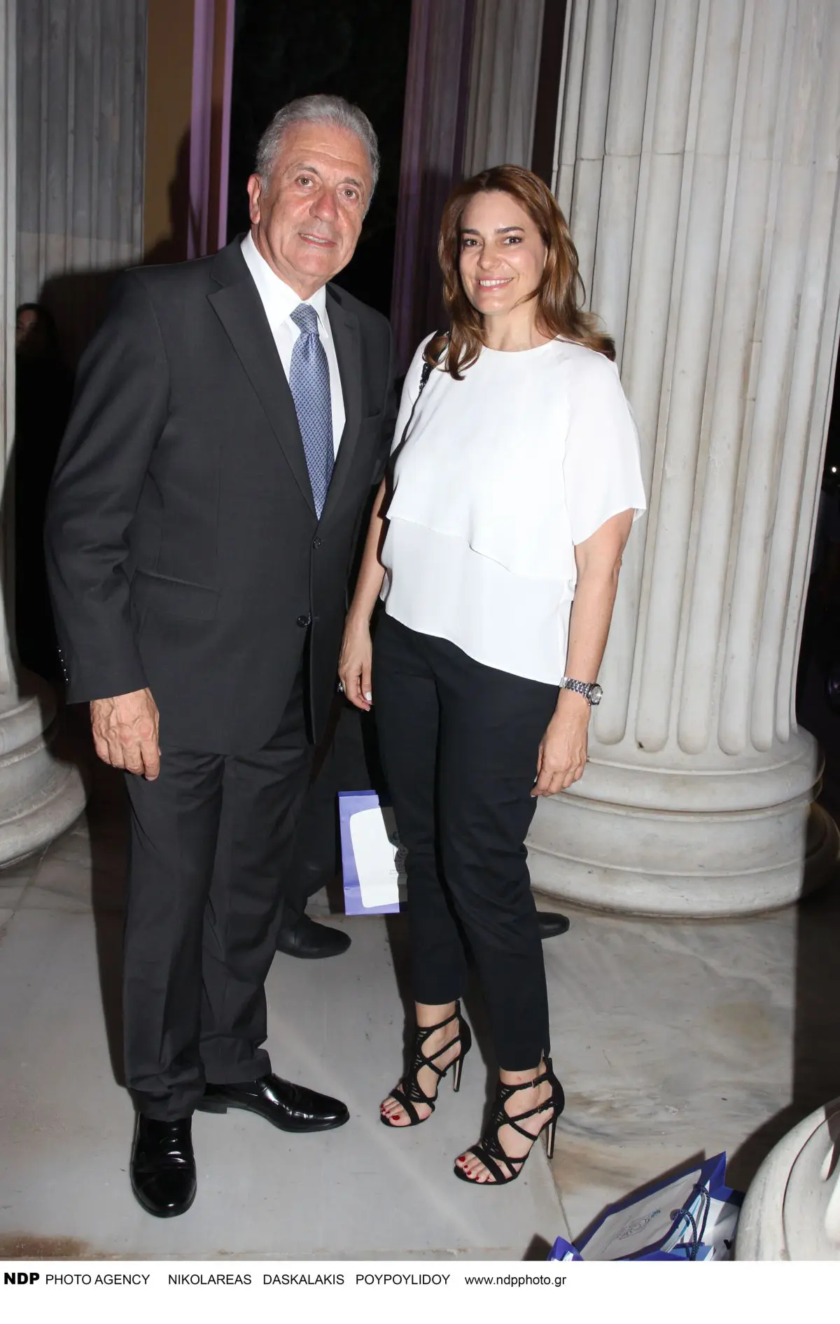 Δημήτρης Αβραμόπουλος: Η πρώτη αποκάλυψη για το διαζύγιο μετά από 30 χρόνια έγγαμου βίου με τη Βίβιαν Σπανούδη 4 Δημήτρης Αβραμόπουλος, Βίβιαν Σπανούδη