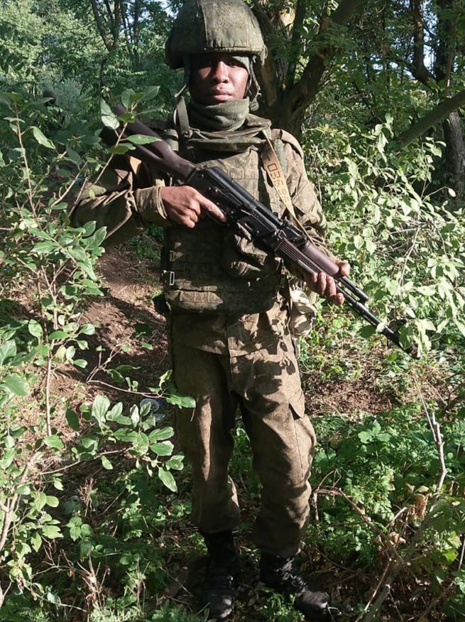 Πώς η Ρωσία παραπλανά Αφρικανούς και τους στέλνει να μάχονται στην Ουκρανία – Έρευνα του CNN