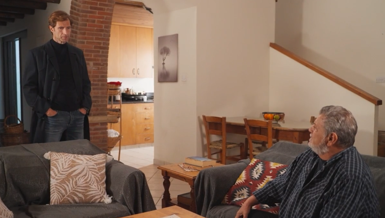 Η Γη της Ελιάς: Η Ασπασία καταρρέει μέσα στη φυλακή – Καθηλωτικά τα επόμενα επεισόδια 5 Η Γη της Ελιάς: Η Ασπασία καταρρέει μέσα στη φυλακή – Καθηλωτικά τα επόμενα επεισόδια