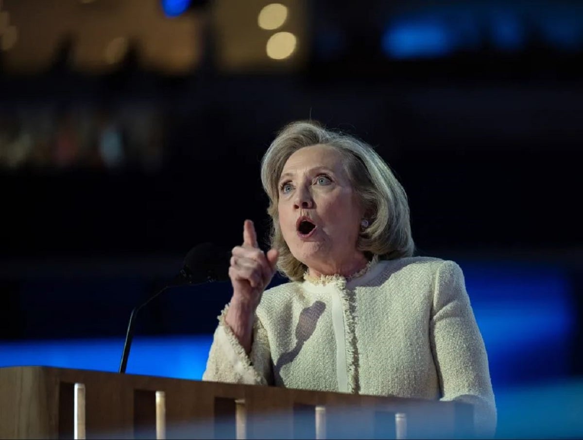 Χίλαρι Κλίντον: «Όποιος κληθεί, οφείλει να καταθέσει» – Ανοιχτή πρόσκληση για Άντριου στο Κογκρέσο