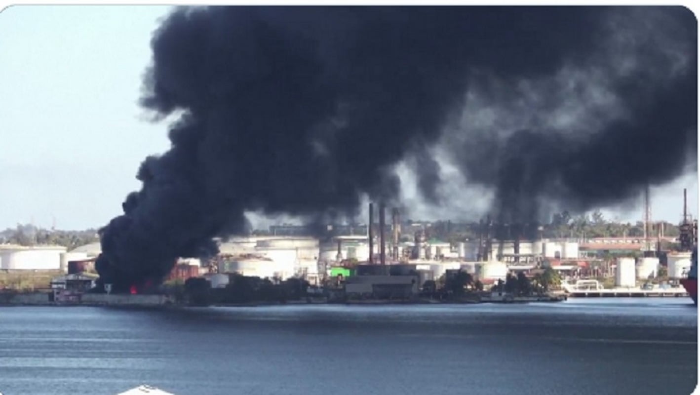 Κούβα: Πυρκαγιά ξέσπασε σε διυλιστήριο εν μέσω του αμερικανικού αποκλεισμού