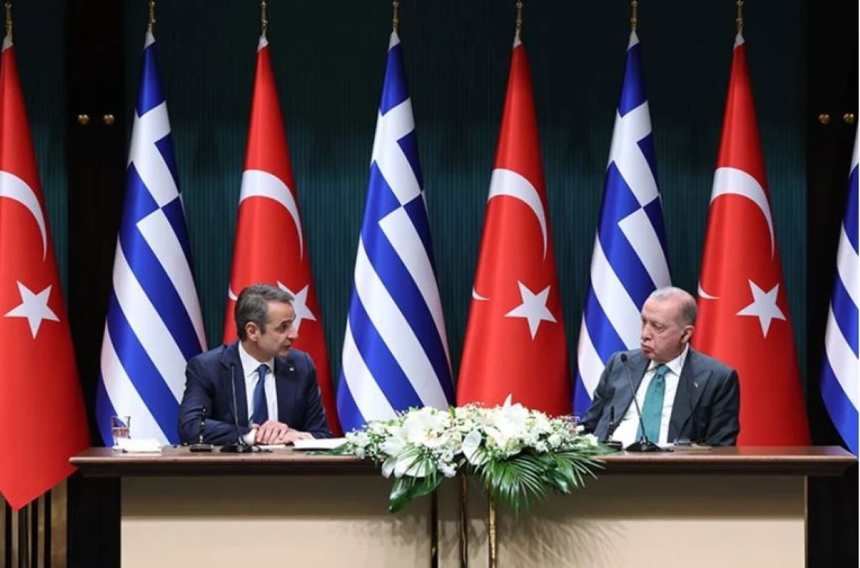 Πώς αντιλαμβάνονται τα τουρκικά ΜΜΕ τη συνάντηση Μητσοτάκη – Ερντογάν: Το κλίμα και οι θετικές προθέσεις