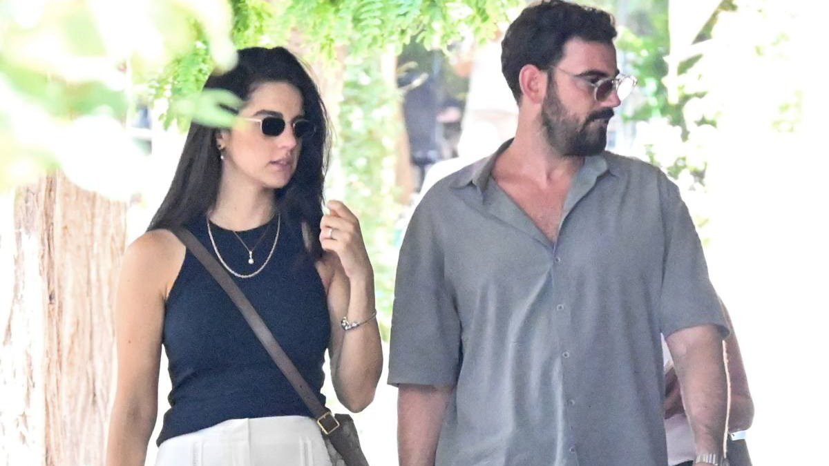 Πολυδερόπουλος: Περίπατος με τον νεογέννητο γιο του – Η εικόνα που μοιράστηκε η σύντροφός του