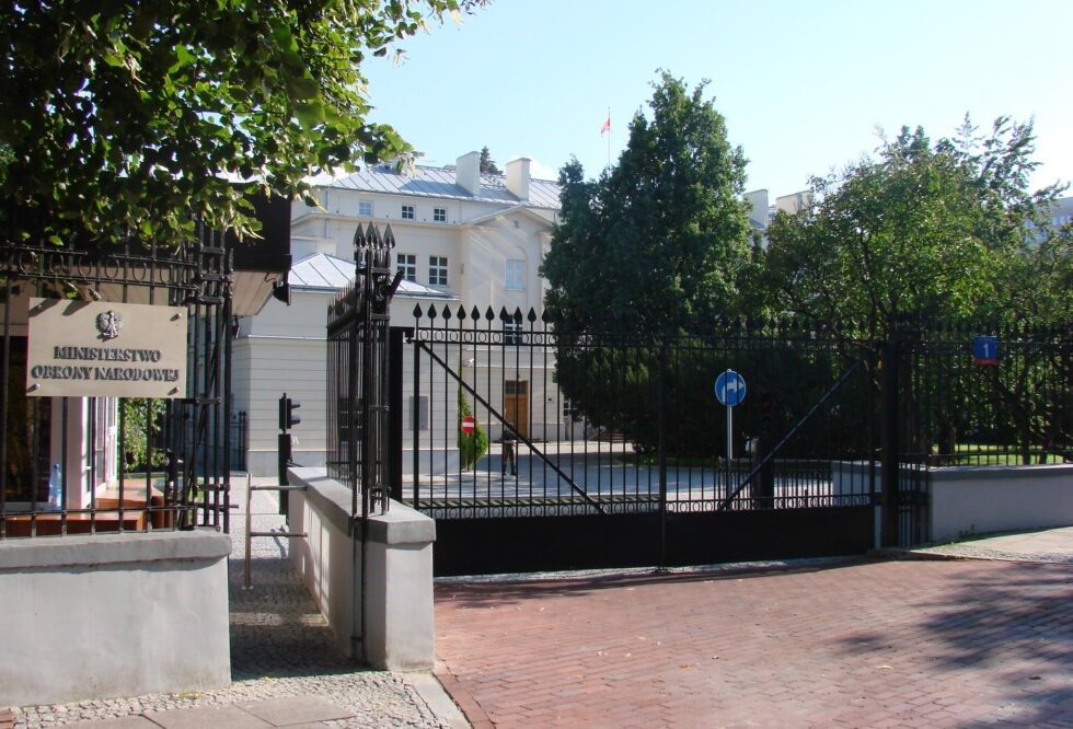 Πολωνία: Σύλληψη υπαλλήλου του υπουργείου Άμυνας για υποψία κατασκοπείας υπέρ της Ρωσίας