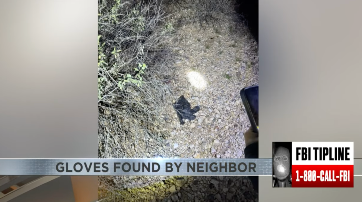 Μυστήριο με την εξαφάνιση της Νάνσι Γκάθρι: Ανακαλύφθηκαν γάντια με ίχνη αίματος κοντά στο σπίτι της 4 Θρίλερ με την εξαφάνιση της Νάνσι Γκάθρι: Βρέθηκαν γάντια με κηλίδες αίματος κοντά στο σπίτι της