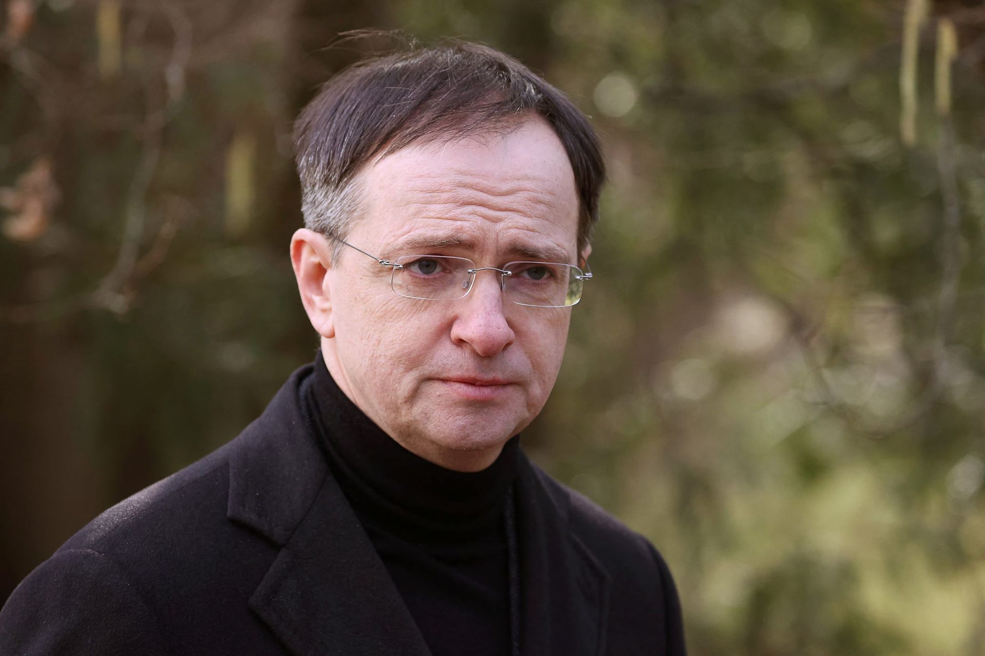 Ουκρανία: «Δύσκολες» συνομιλίες με τη Ρωσία στη Γενεύη για το τέλος του πολέμου – Έληξαν σε δύο ώρες 2 βλαντίμιρ μεντίνσκι