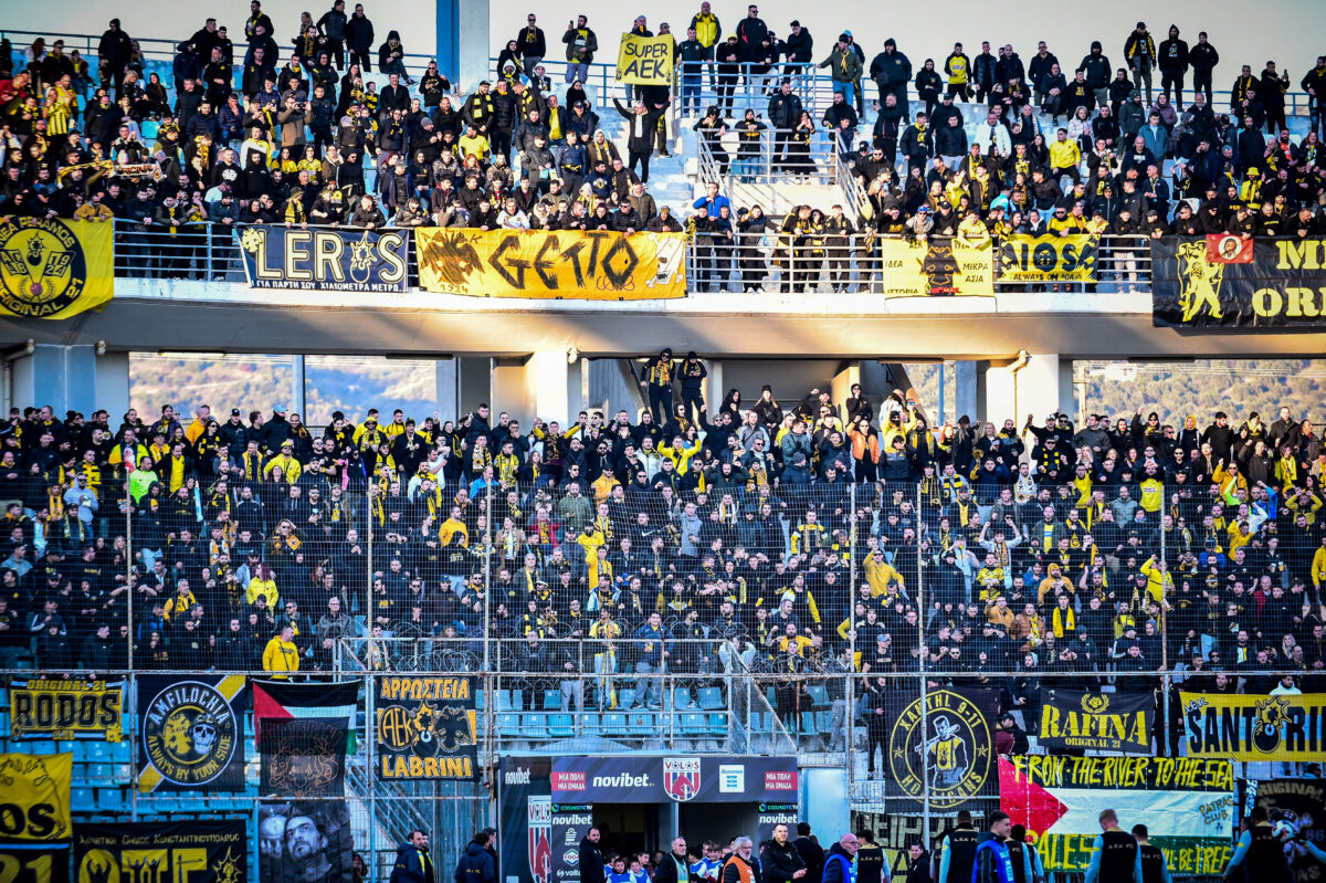 ΑΕΚ για το sold out στο Βόλο: «Η εντυπωσιακή προσέλευση φιλάθλων φιλοξενούμενης ομάδας στέλνει ιστορικό μήνυμα»
