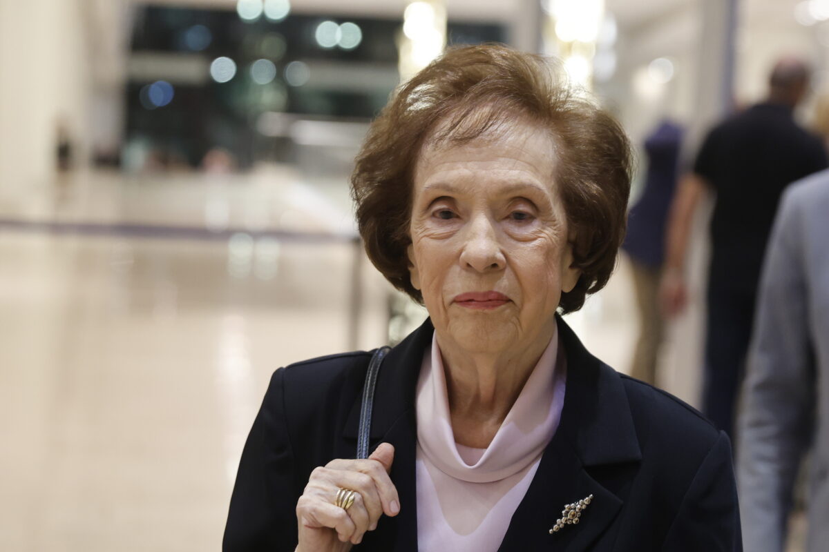 Απεβίωσε η Άννα Μπενάκη – Ψαρούδα στα 91 της: Η πρώτη γυναίκα πρόεδρος της Βουλής