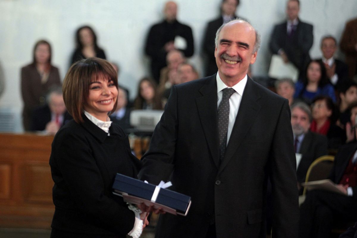 Αντιγόνη Πανέλλη: Σε κλίμα θλίψης το ύστατο «αντίο» στη δημοσιογράφο του κοινοβουλευτικού ρεπορτάζ – «Θα μας λείψει η μεγάλη σου καρδιά, που έσπασε απρόσμενα»
