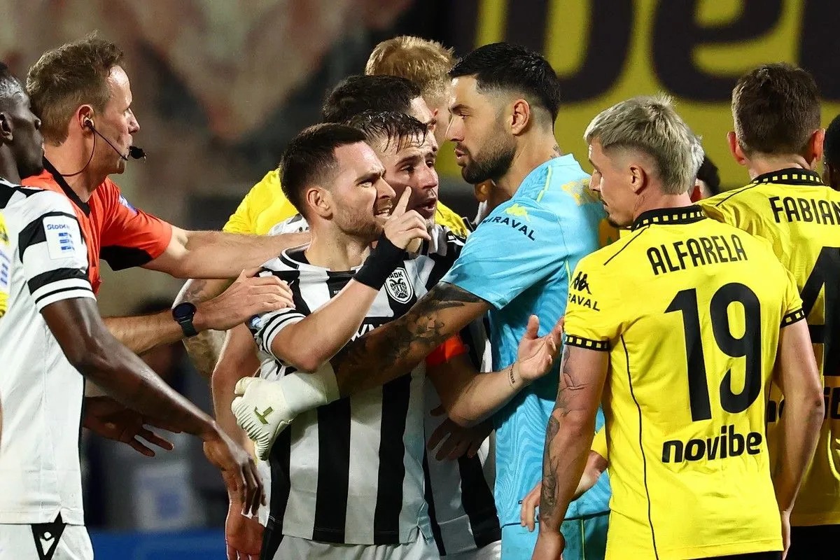 Άρης – ΠΑΟΚ: Ένταση στις καθυστερήσεις με πρωταγωνιστές Τάισον, Τεχέρο και Φαμπιάνο