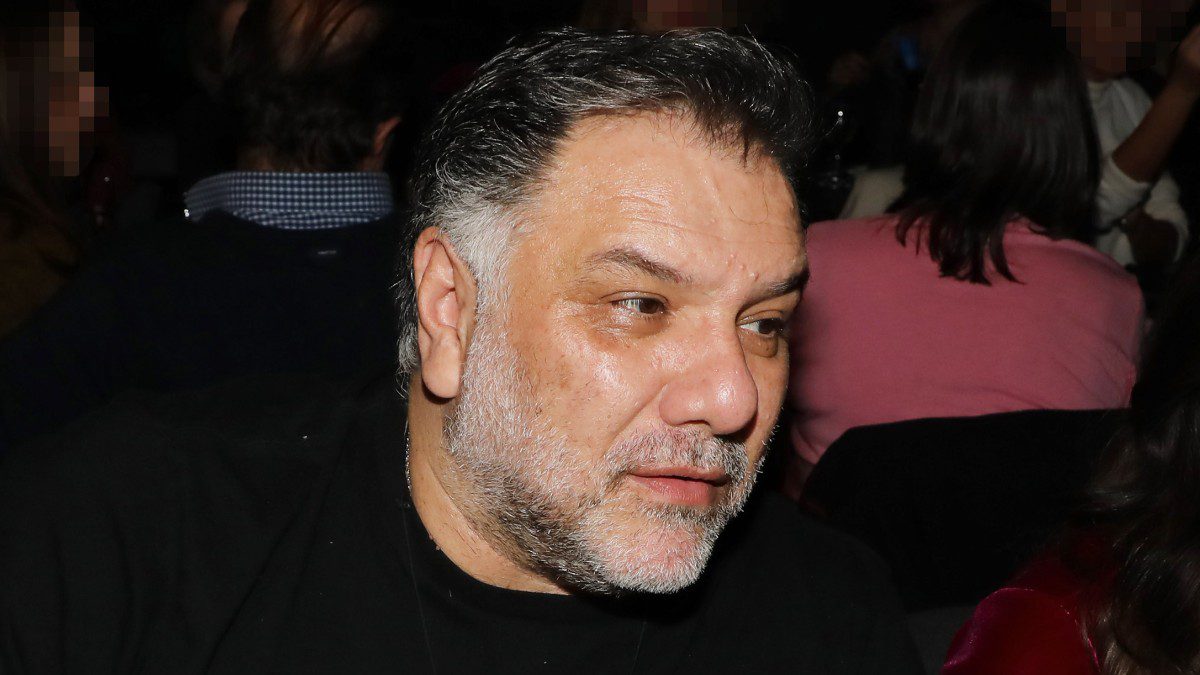 Ο Γρηγόρης Αρναούτογλου πέφτει θύμα online απάτης