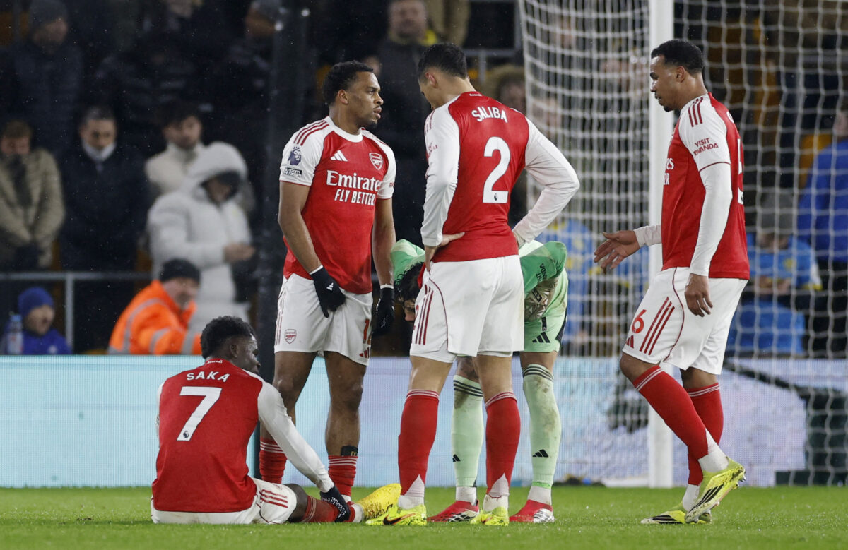 Γουλβς – Άρσεναλ 2-2: «Καταστροφή» στο 94′ με αυτογκόλ του Καλαφιόρι