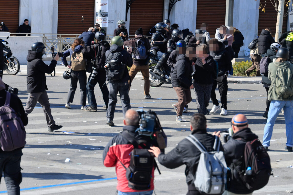 Τέμπη: Εντυπωσιακές συγκεντρώσεις πανελλαδικά – Ένταση και μικροεπεισόδια σε Αθήνα και Θεσσαλονίκη