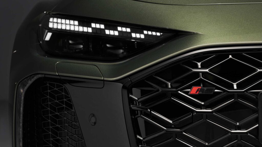Audi RS 5: Το κορυφαίο Avant των 639 ίππων μετατρέπεται σε plug-in 12 Audi RS 5