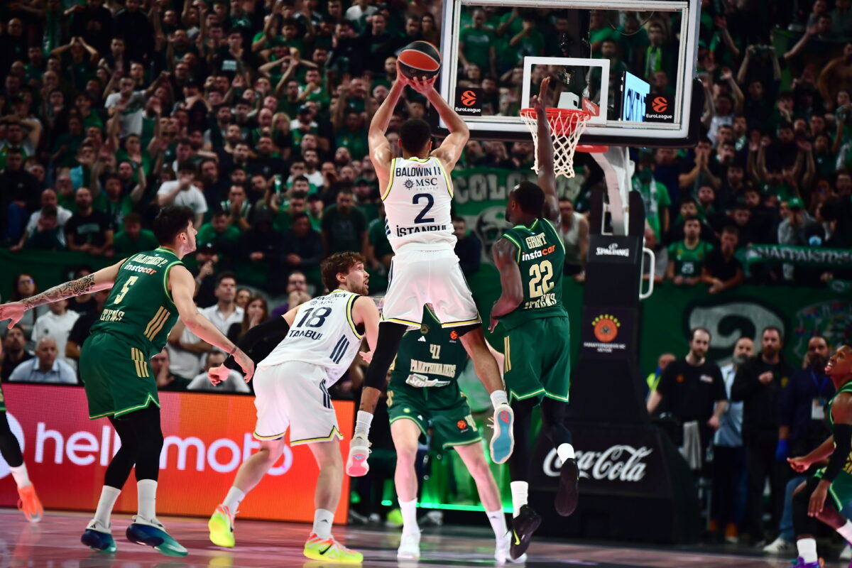 Παναθηναϊκός – Φενέρμπαχτσε 83-85: Ο Μπάλντγουιν με απίστευτο «buzzer beater» έδωσε τη νίκη στους Τούρκους
